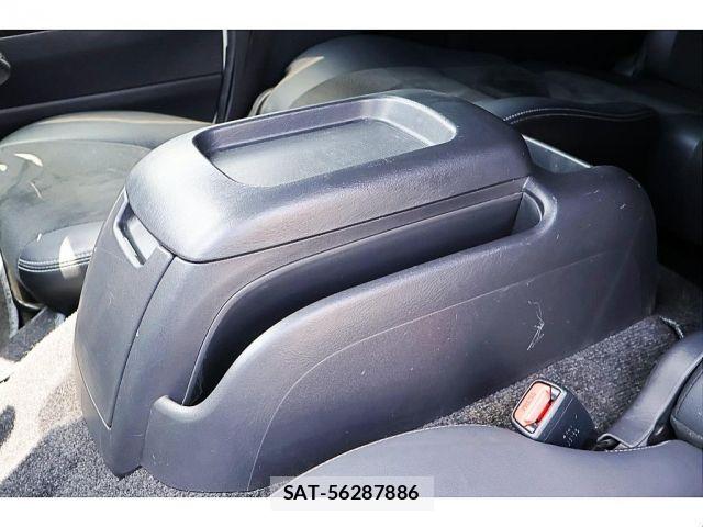 Toyota HIACE VAN 2020-01 8102328-19