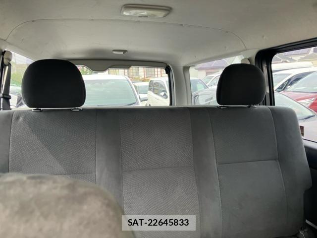 Toyota HIACE VAN 2020-09 8102332-15