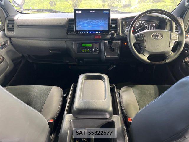 Toyota HIACE VAN 2023-08 8102325-2