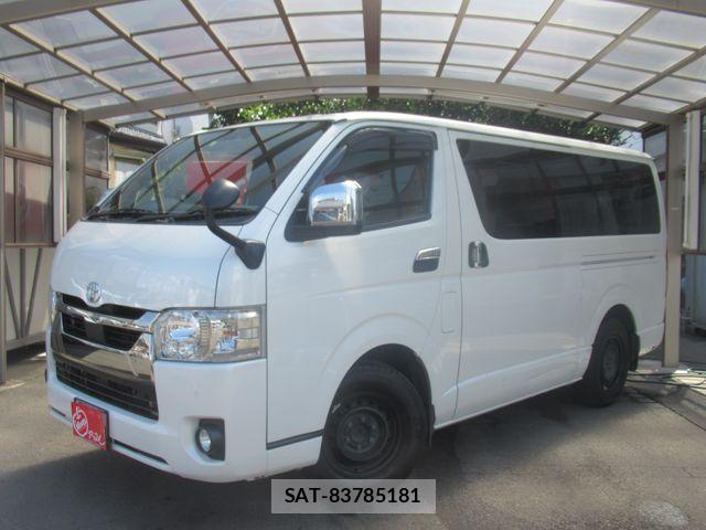 Toyota HIACE VAN 2021-07 8102335-0