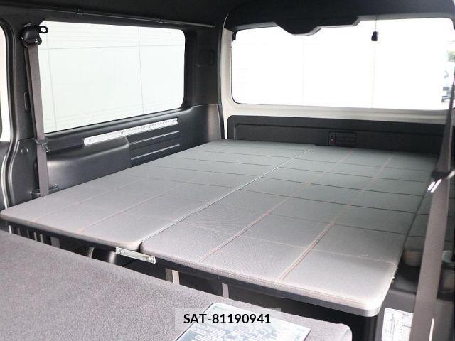 Toyota HIACE VAN 2023-01 8102321-10