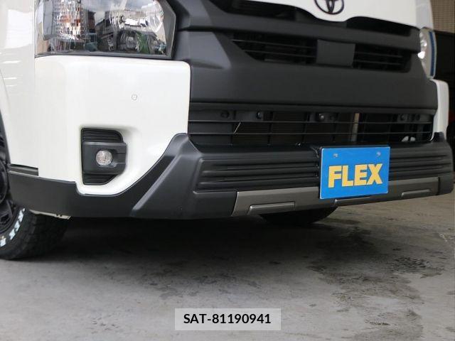 Toyota HIACE VAN 2023-01 8102321-16