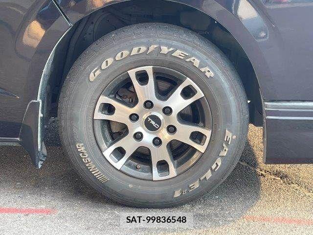 Toyota HIACE VAN 2016-05 8102334-12