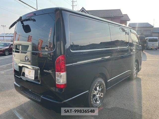 Toyota HIACE VAN 2016-05 8102334-16