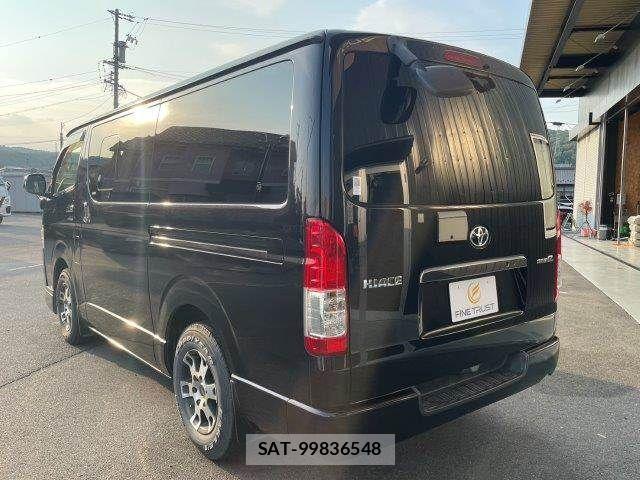 Toyota HIACE VAN 2016-05 8102334-18