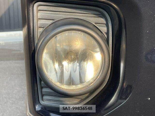 Toyota HIACE VAN 2016-05 8102334-23