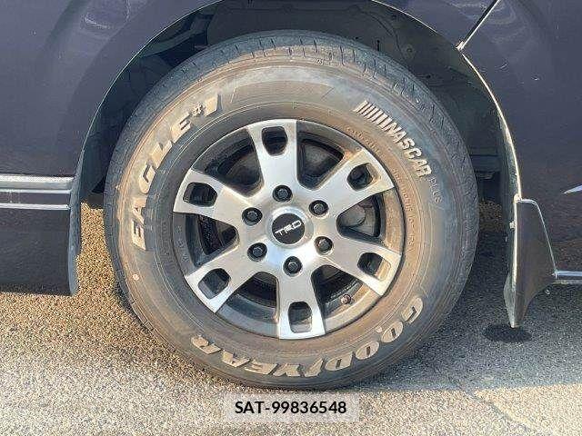 Toyota HIACE VAN 2016-05 8102334-28