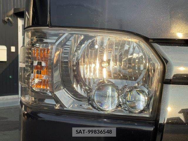 Toyota HIACE VAN 2016-05 8102334-29