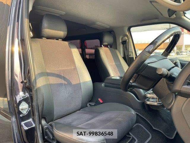 Toyota HIACE VAN 2016-05 8102334-5