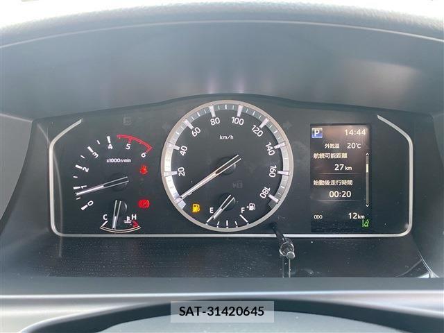 Toyota HIACE VAN 2026-03 8102324-9
