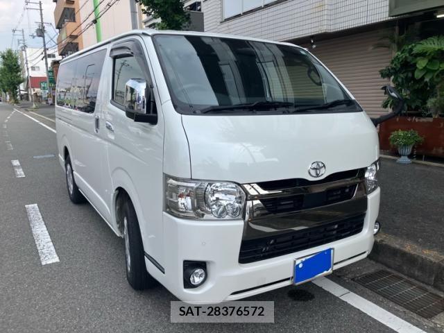 Toyota HIACE VAN 2021-08 8102331-2