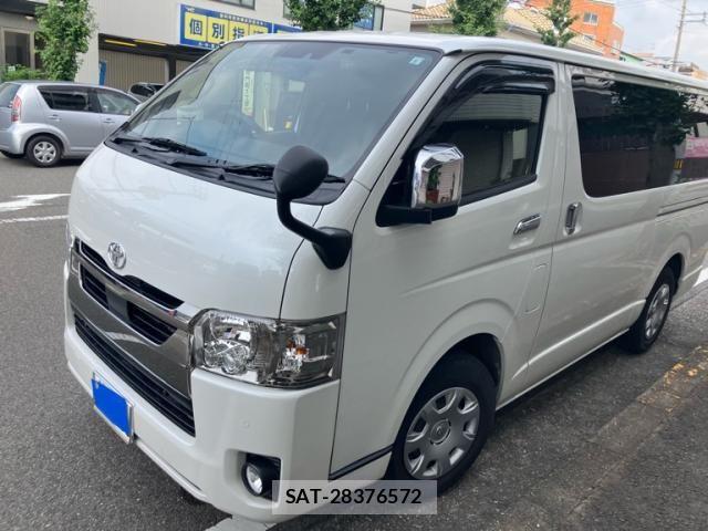 Toyota HIACE VAN 2021-08 8102331-3