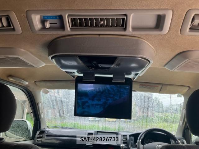 Toyota HIACE VAN 2013-01 8102337-11