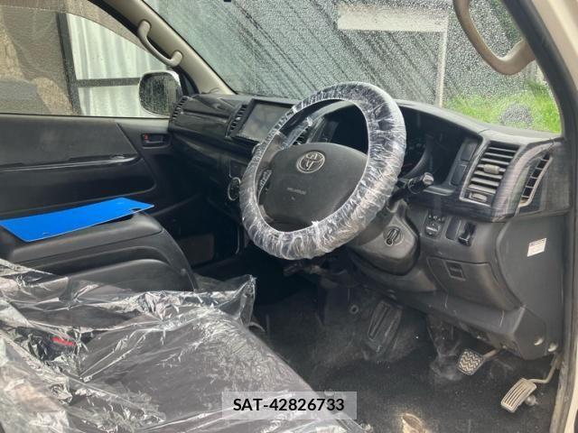 Toyota HIACE VAN 2013-01 8102337-13