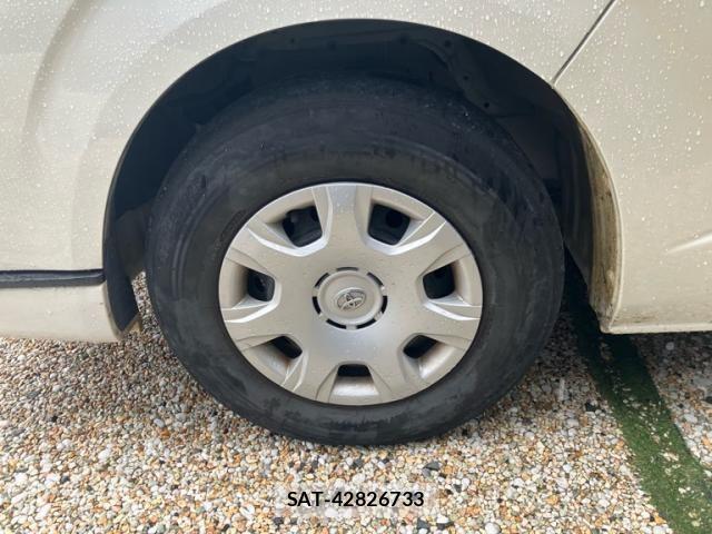 Toyota HIACE VAN 2013-01 8102337-5