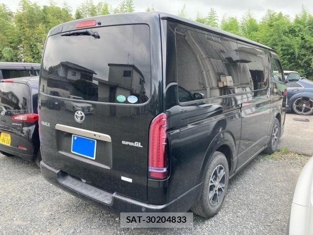 Toyota HIACE VAN 2016-01 8132740-2