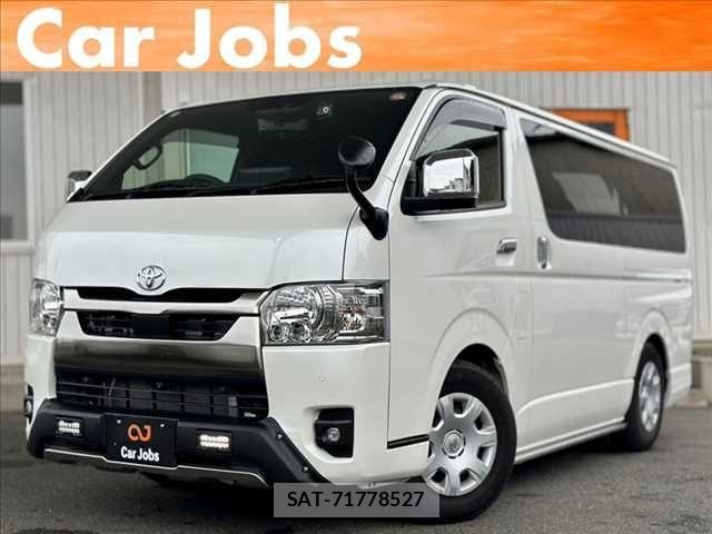 Toyota HIACE VAN 2025-10 8132704-0