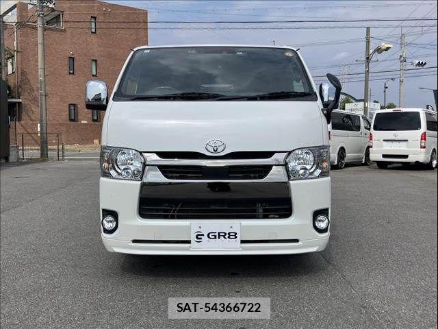 Toyota HIACE VAN 2021-11 8132717-1