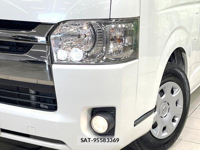 Toyota HIACE VAN 2020-09 8132718-13