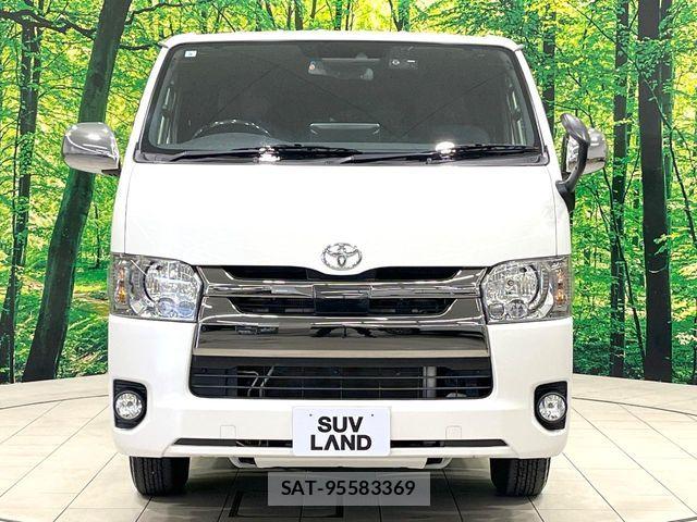 Toyota HIACE VAN 2020-09 8132718-15