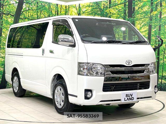 Toyota HIACE VAN 2020-09 8132718-17