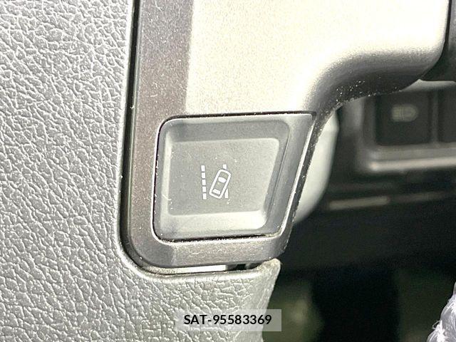 Toyota HIACE VAN 2020-09 8132718-5