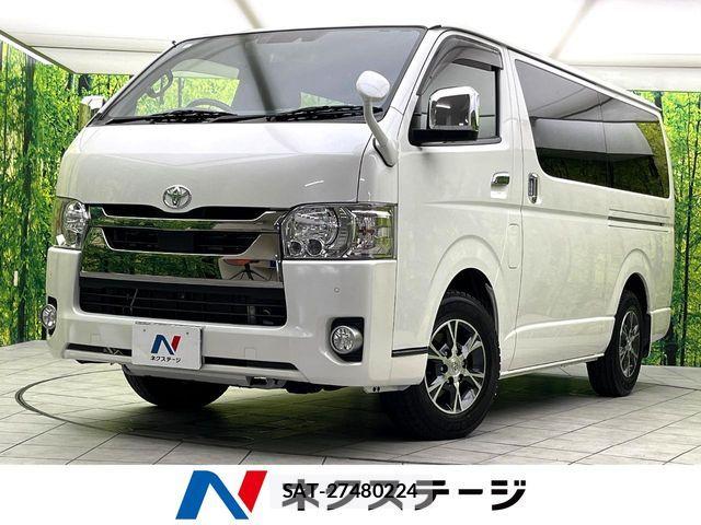 Toyota HIACE VAN 2022-01 8132716-0