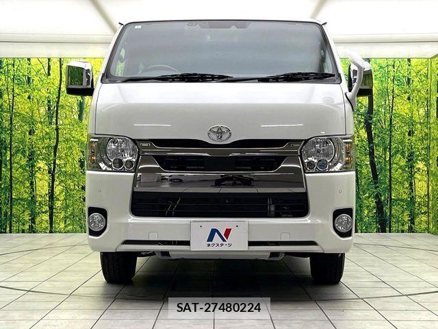 Toyota HIACE VAN 2022-01 8132716-13