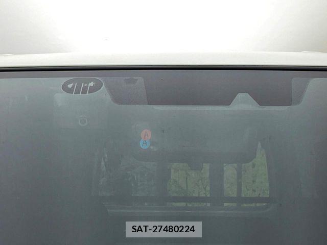 Toyota HIACE VAN 2022-01 8132716-5