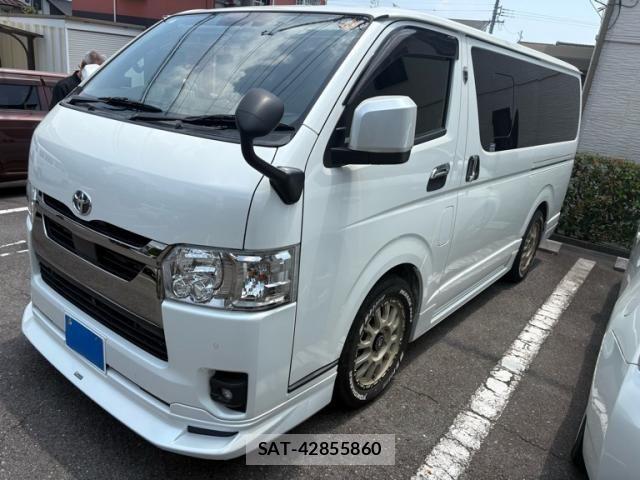 Toyota HIACE VAN 2022-05 8132714-0