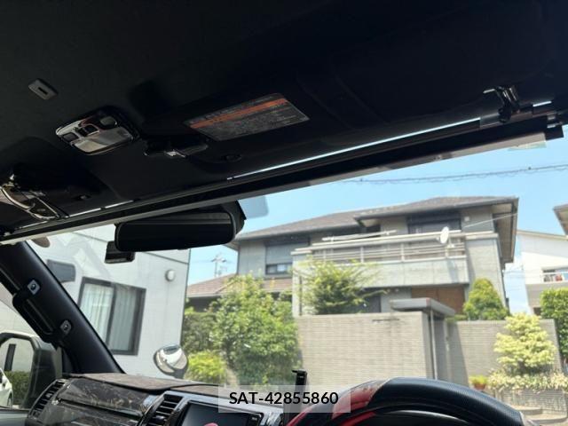 Toyota HIACE VAN 2022-05 8132714-16