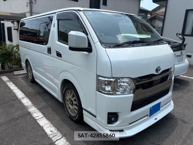 Toyota HIACE VAN 2022-05 8132714-1