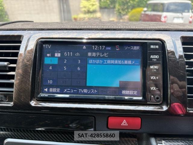 Toyota HIACE VAN 2022-05 8132714-25