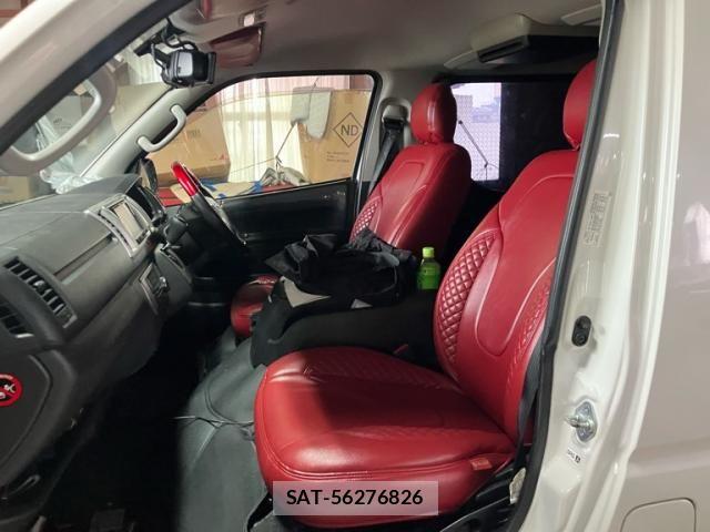 Toyota HIACE VAN 2017-06 8132739-9