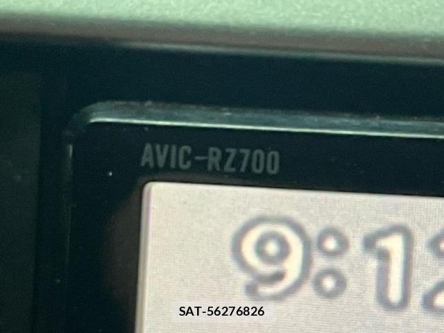Toyota HIACE VAN 2017-06 8132739-20