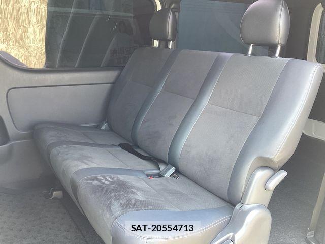 Toyota HIACE VAN 2025-06 8132713-14