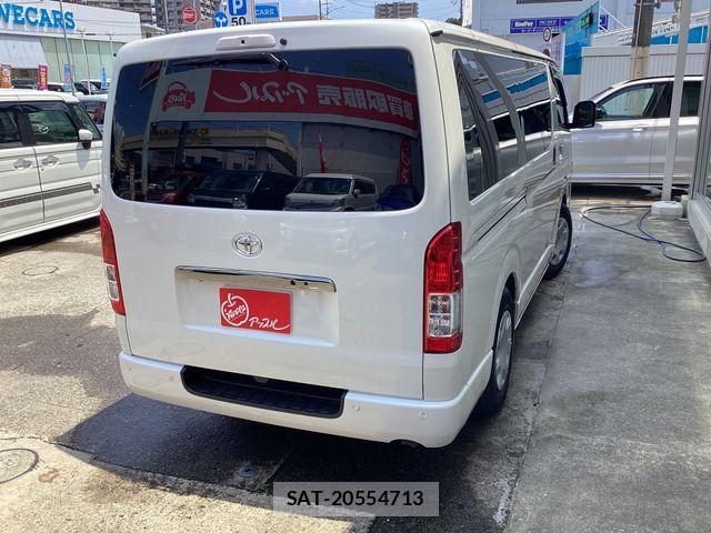 Toyota HIACE VAN 2025-06 8132713-2