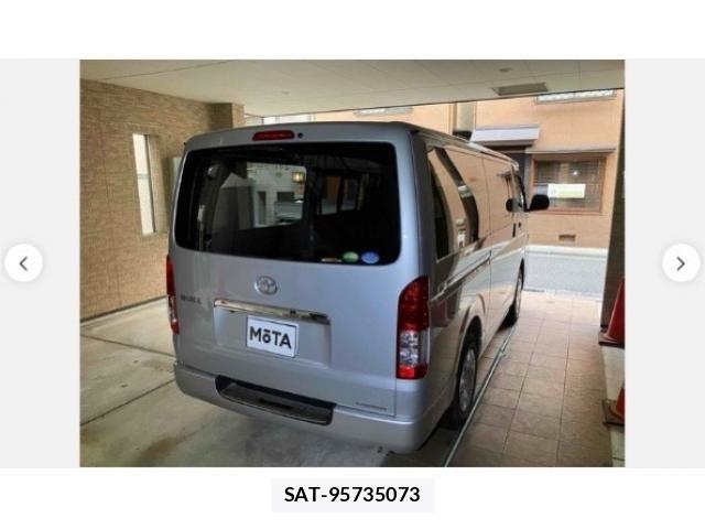 Toyota HIACE VAN 2019-08 8132733-1