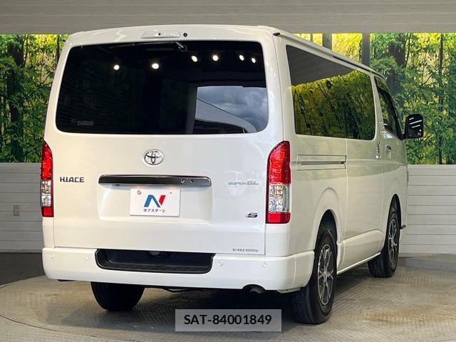 Toyota HIACE VAN 2025-10 8132711-16