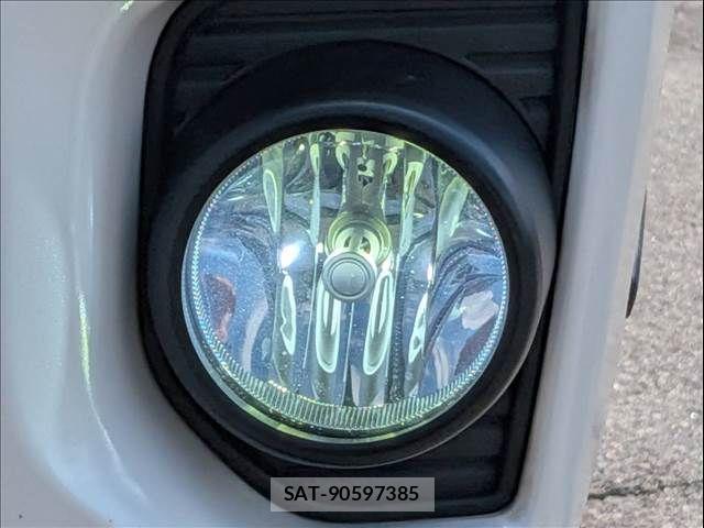 Toyota HIACE VAN 2021-06 8132725-14