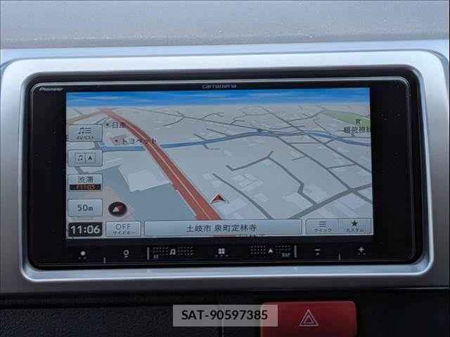 Toyota HIACE VAN 2021-06 8132725-4
