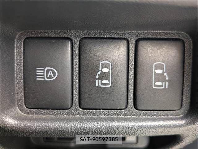 Toyota HIACE VAN 2021-06 8132725-6