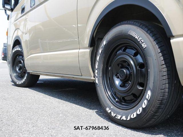 Toyota HIACE VAN 2024-01 8132706-3
