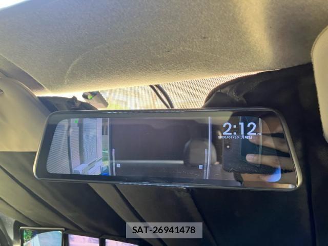 Toyota HIACE VAN 2015-01 8132742-24