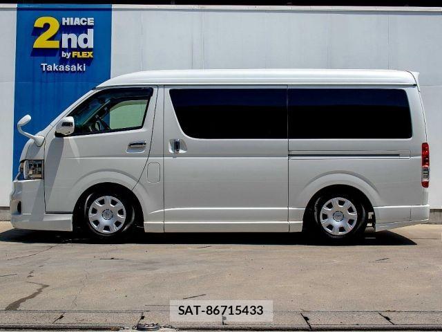 Toyota HIACE VAN 2015-01 8132721-15