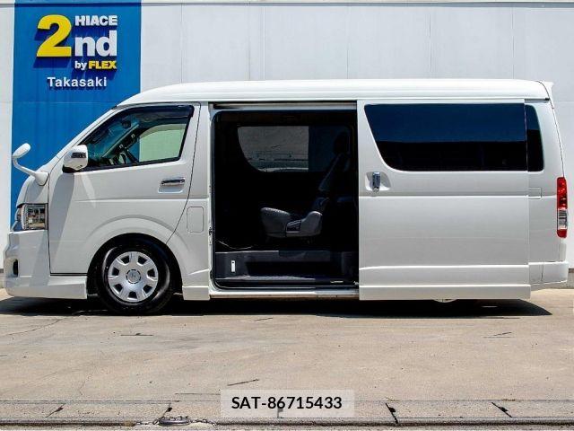 Toyota HIACE VAN 2015-01 8132721-16
