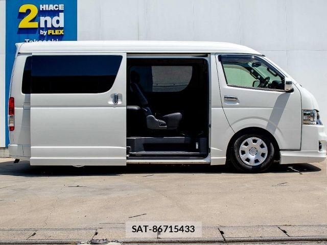 Toyota HIACE VAN 2015-01 8132721-18