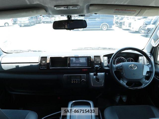Toyota HIACE VAN 2015-01 8132721-1
