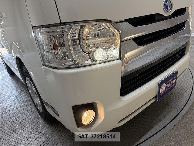 Toyota HIACE VAN 2014-10 8132732-5