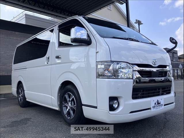 Toyota HIACE VAN 2020-11 8132720-10